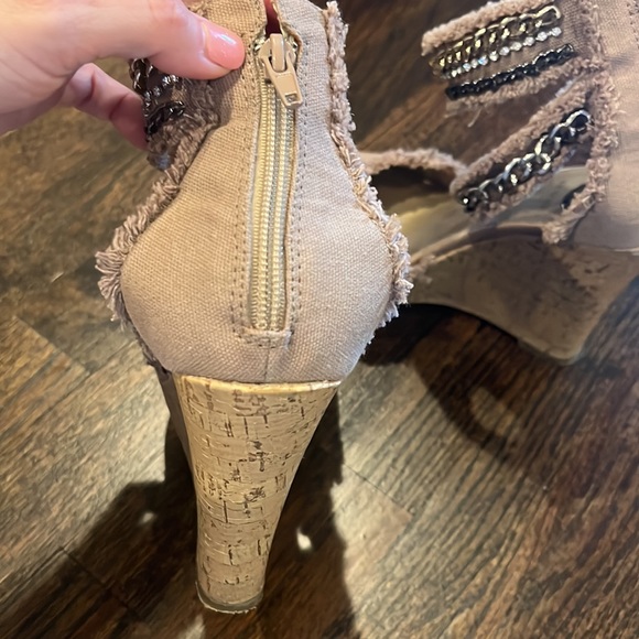 G by Guess wedges - Picture 4 of 4